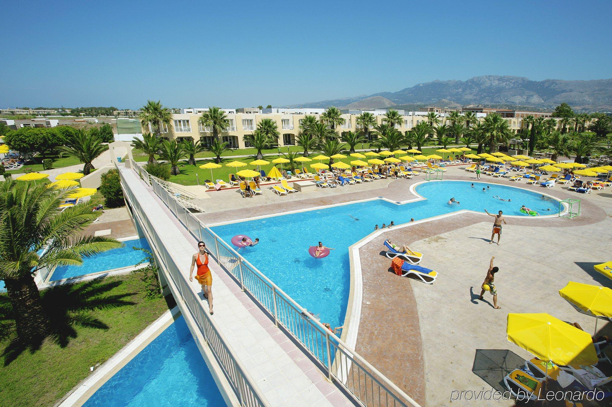 Akti Coast Club Hotel Marmari  Exterior photo